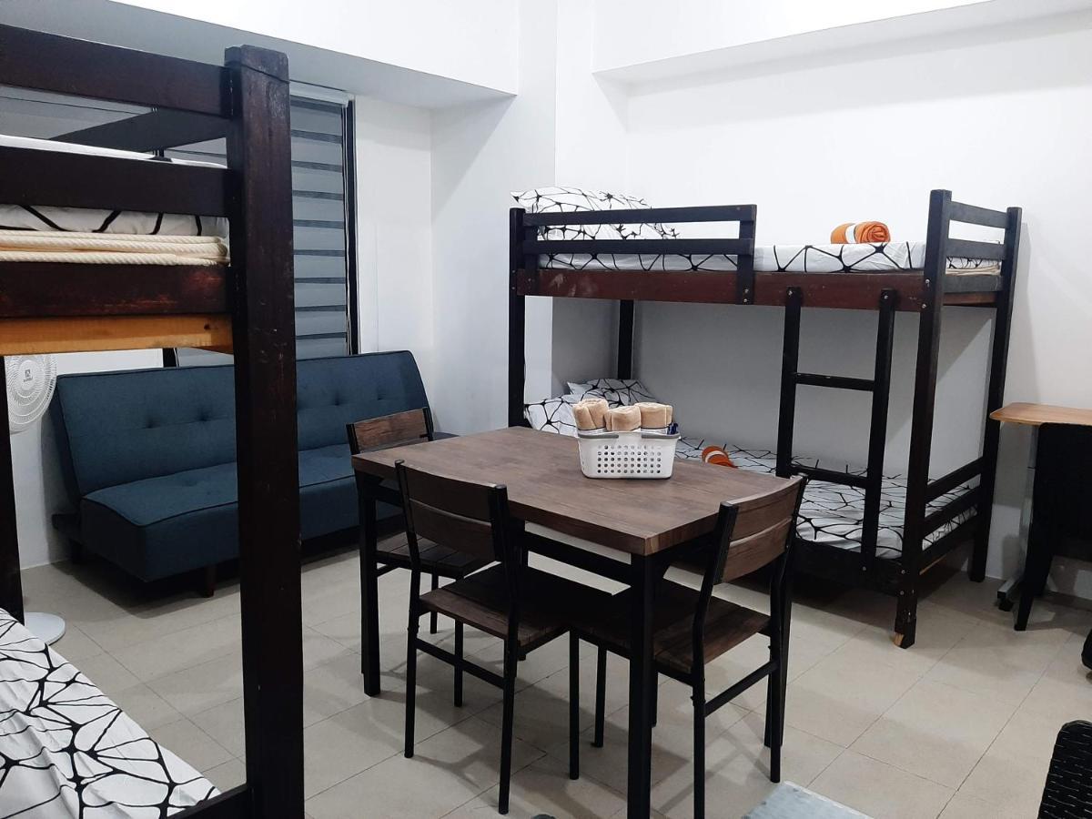 Posh Beds With City View And Pools Mandaluyong Dış mekan fotoğraf