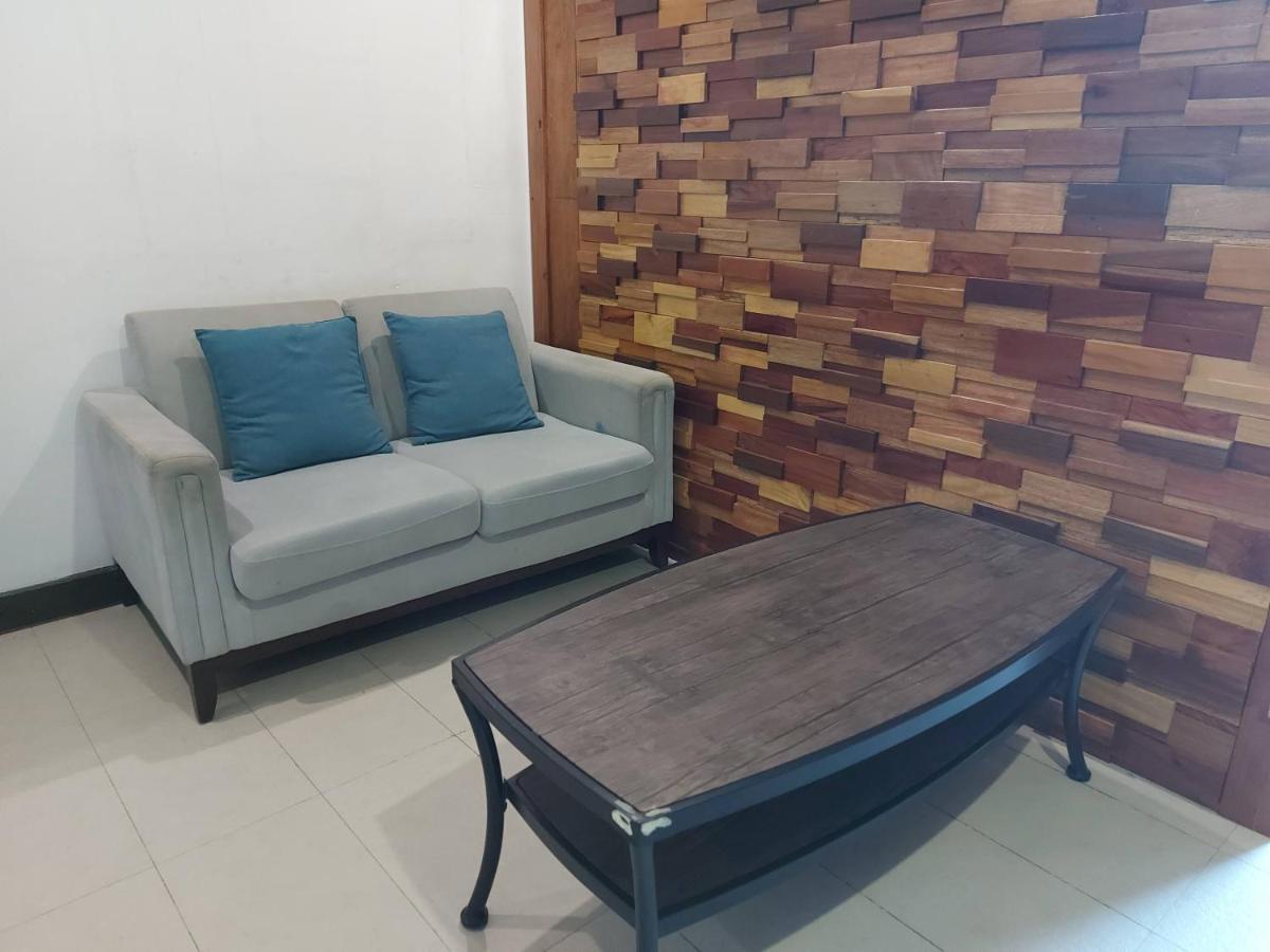 Posh Beds With City View And Pools Mandaluyong Dış mekan fotoğraf