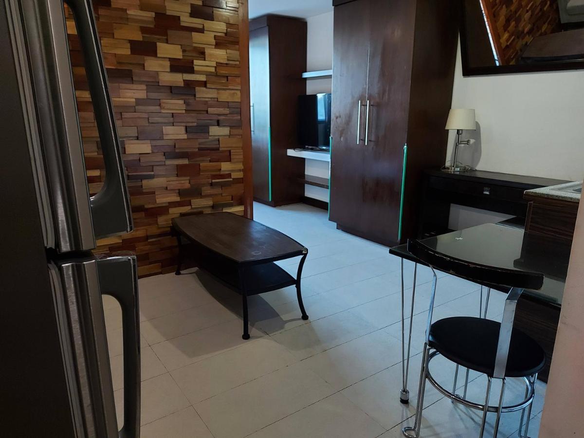 Posh Beds With City View And Pools Mandaluyong Dış mekan fotoğraf