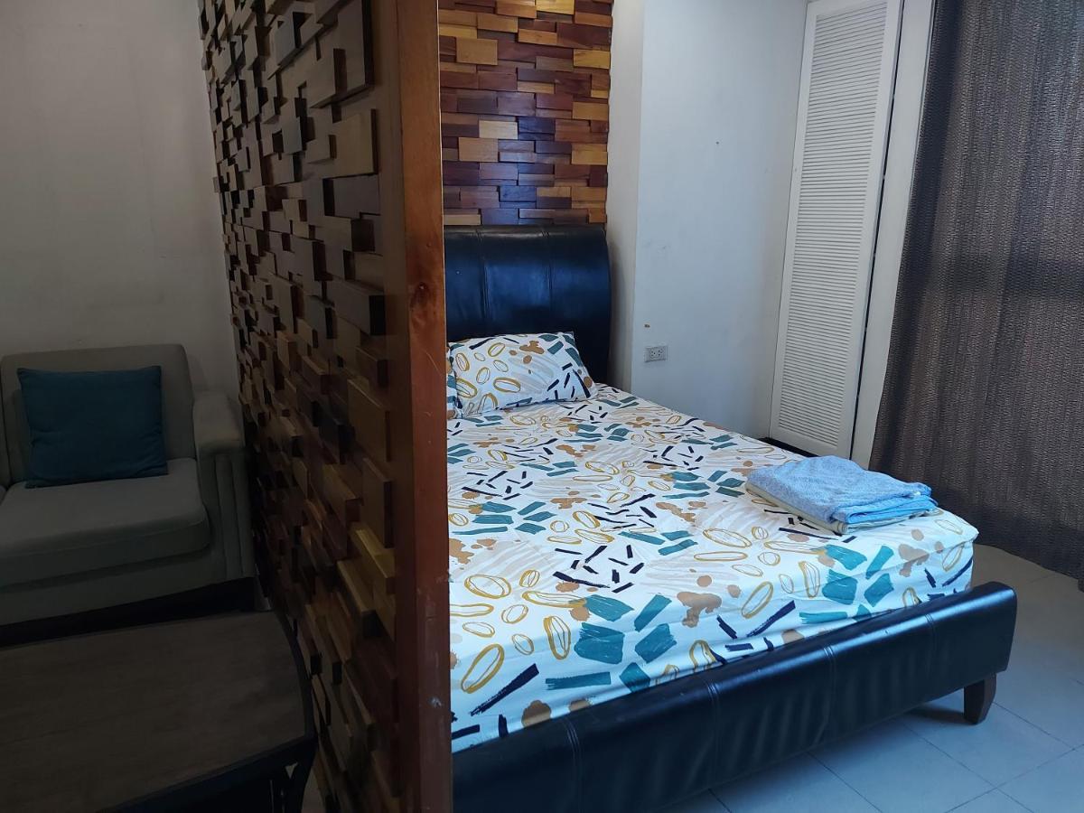 Posh Beds With City View And Pools Mandaluyong Dış mekan fotoğraf