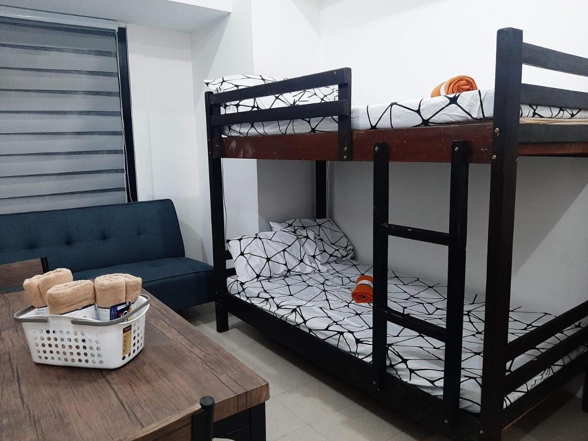 Posh Beds With City View And Pools Mandaluyong Dış mekan fotoğraf